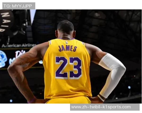 湖人108-125不敌太阳完毕7连胜，东契奇38+11+9失误，詹姆斯10分，狄龙33分